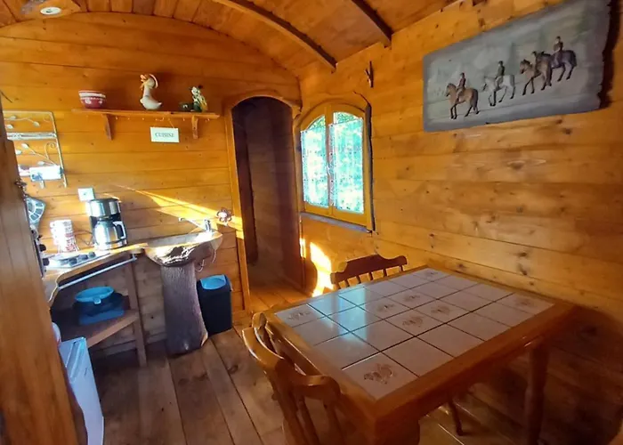 Luxe tent Roulotte Chez France Oye-Plage